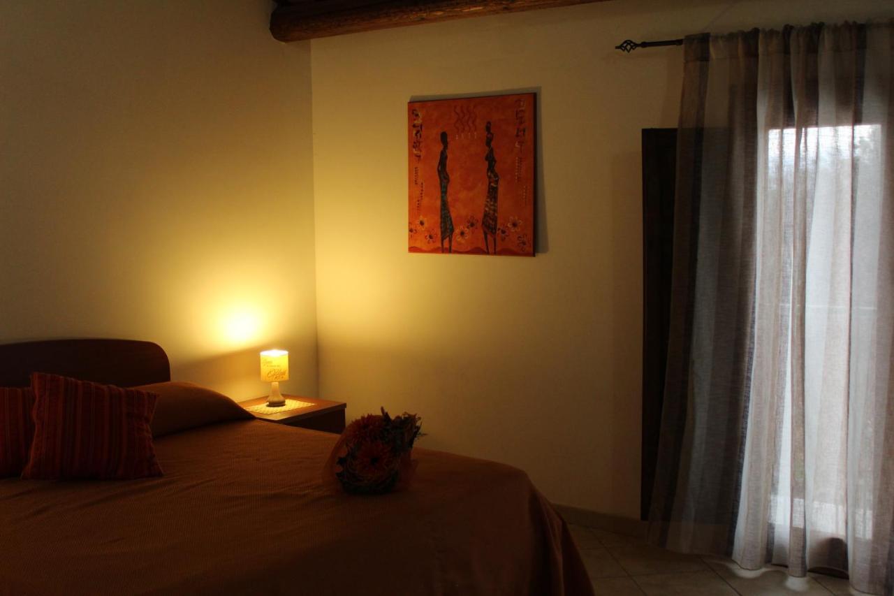 Hibiscus Apartment Marausa Bagian luar foto